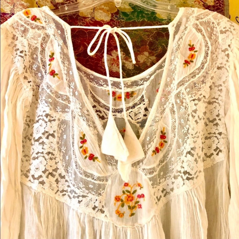 🌺🎉HP🎉🌺 NWT Free People Secret Garden Lace Blouse - Picture 3 of 14